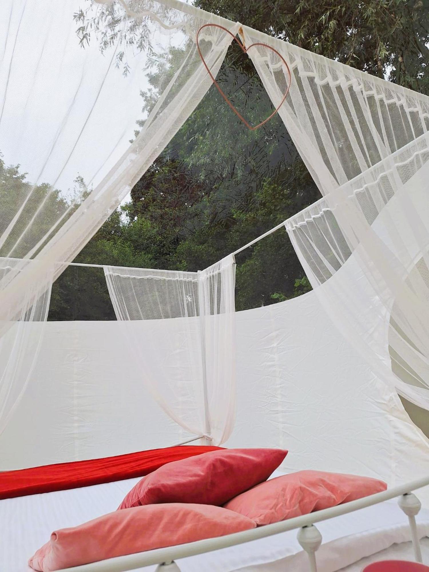 Hotel Noortweghe Glamping à Zedelgem Extérieur photo